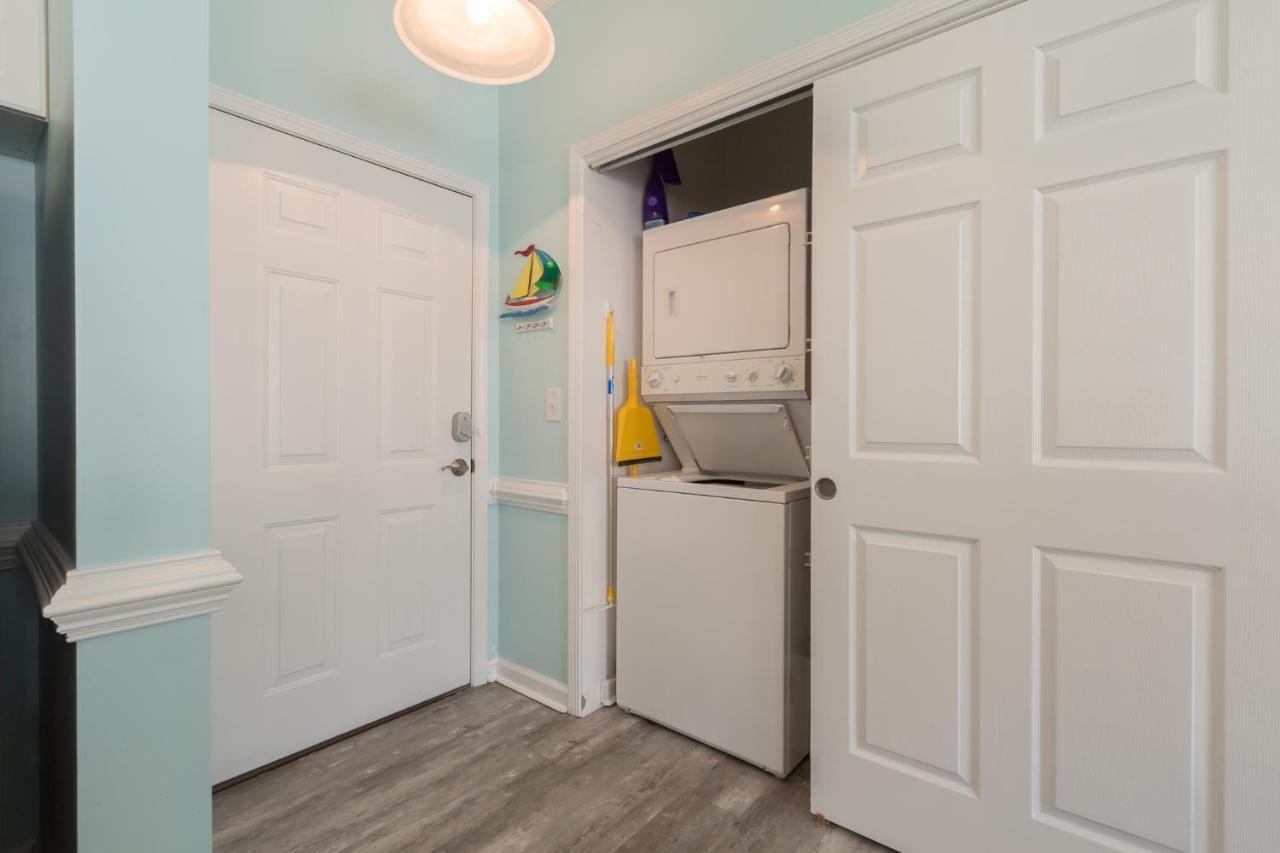 Modern Condo With Shared Pools,Hot Tubs, Walk To Beach & Plenty Of Golf! Myrtle Beach Extérieur photo