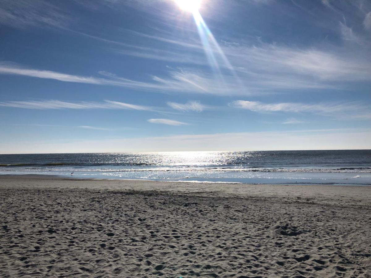 Modern Condo With Shared Pools,Hot Tubs, Walk To Beach & Plenty Of Golf! Myrtle Beach Extérieur photo
